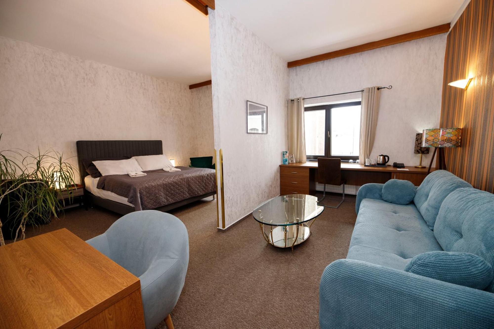 Hotel Radnice Liberec Ngoại thất bức ảnh