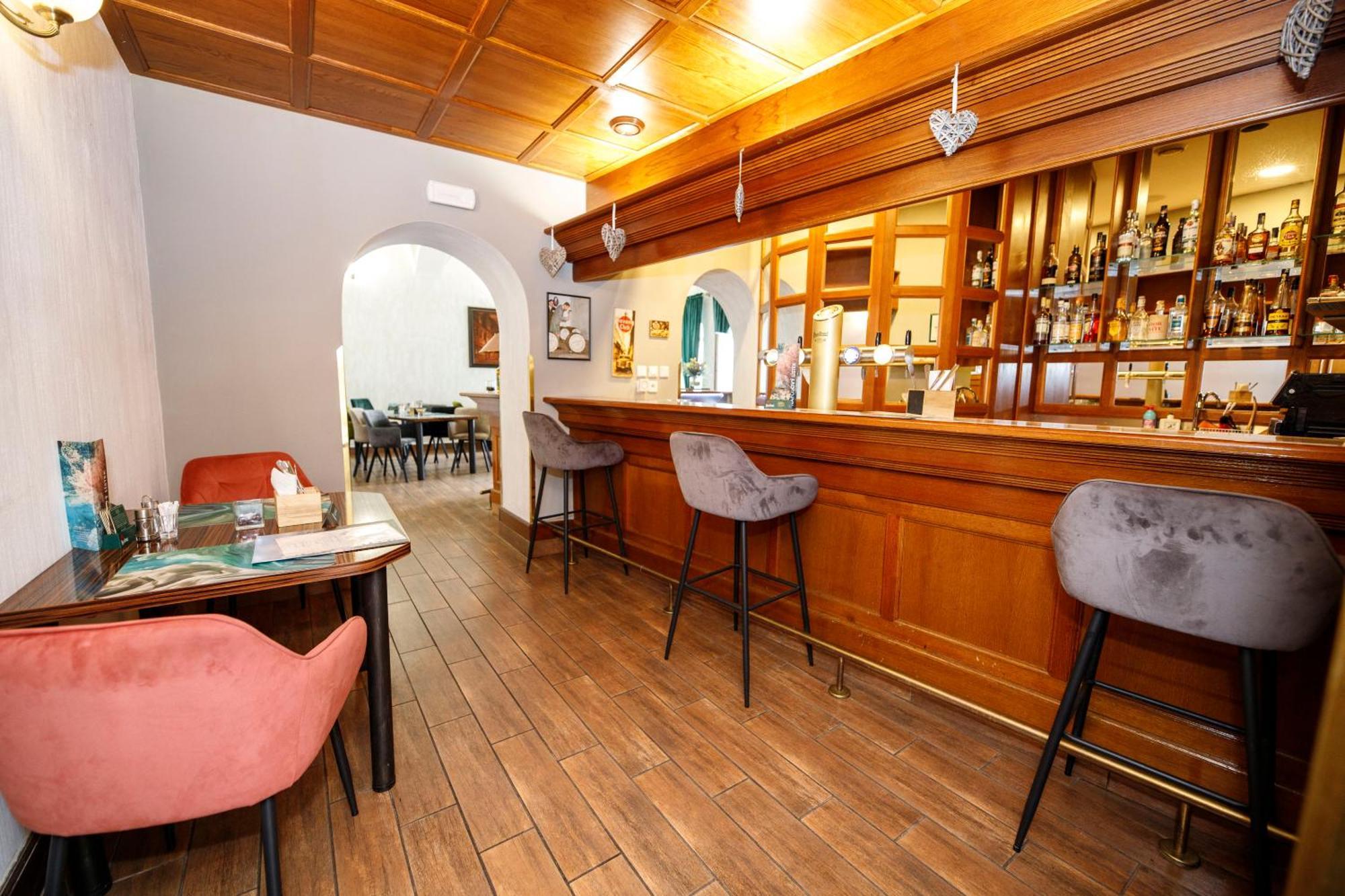 Hotel Radnice Liberec Ngoại thất bức ảnh