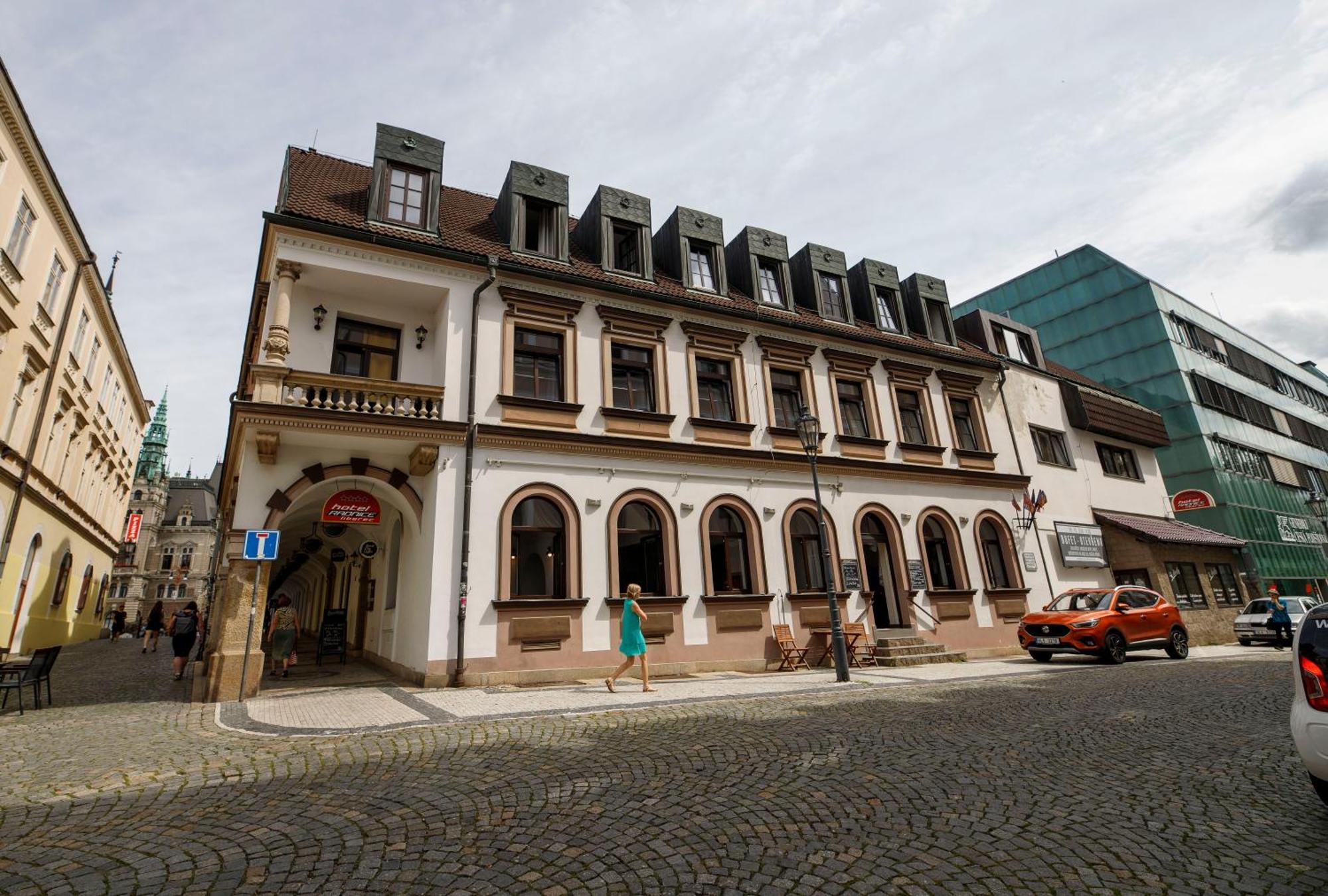 Hotel Radnice Liberec Ngoại thất bức ảnh
