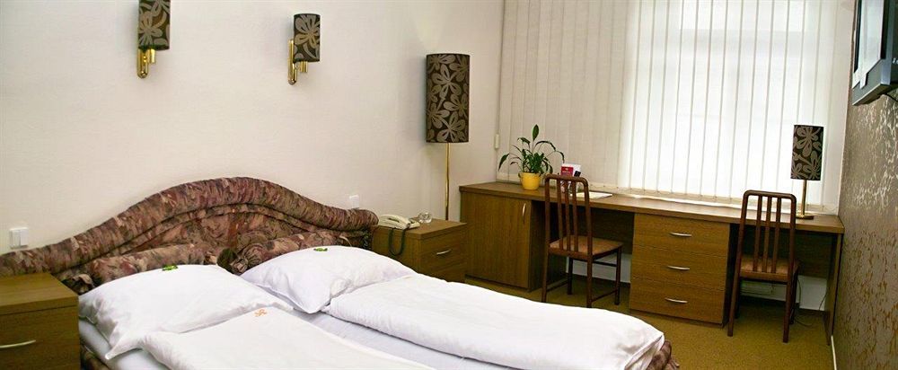 Hotel Radnice Liberec Ngoại thất bức ảnh